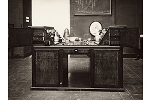 Peter Leopold's chemistry cabinet