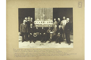 The Alumni of the Medical school meeting at the Institute of History of Science