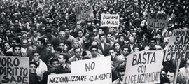 Demonstration in favour of the Officine Galileo in the Uffizi square, 1959